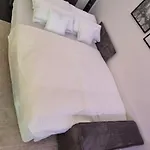 Sams Living New York - *